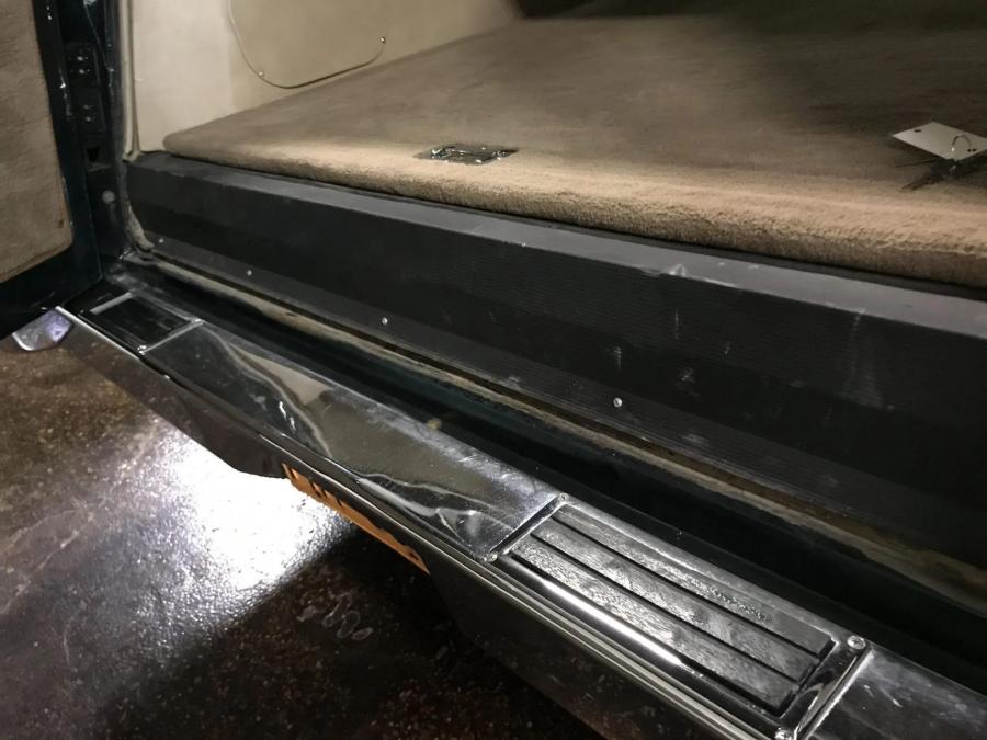 Детали создания Cadillac DeVille 9-passenger Station Wagon by WISCO (B9114767) 1969 года  (фото 141 из 147)
